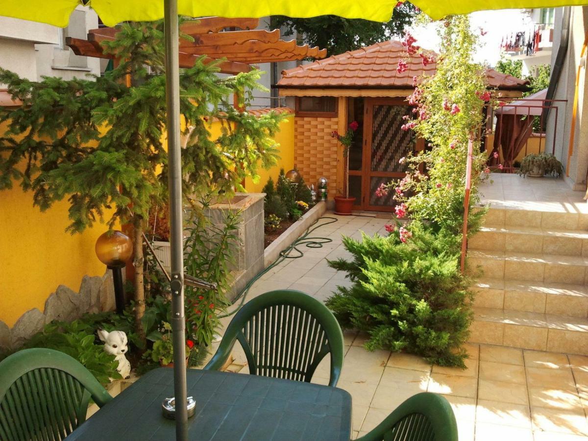 Vila Riviera Tschernomorez Exterior foto