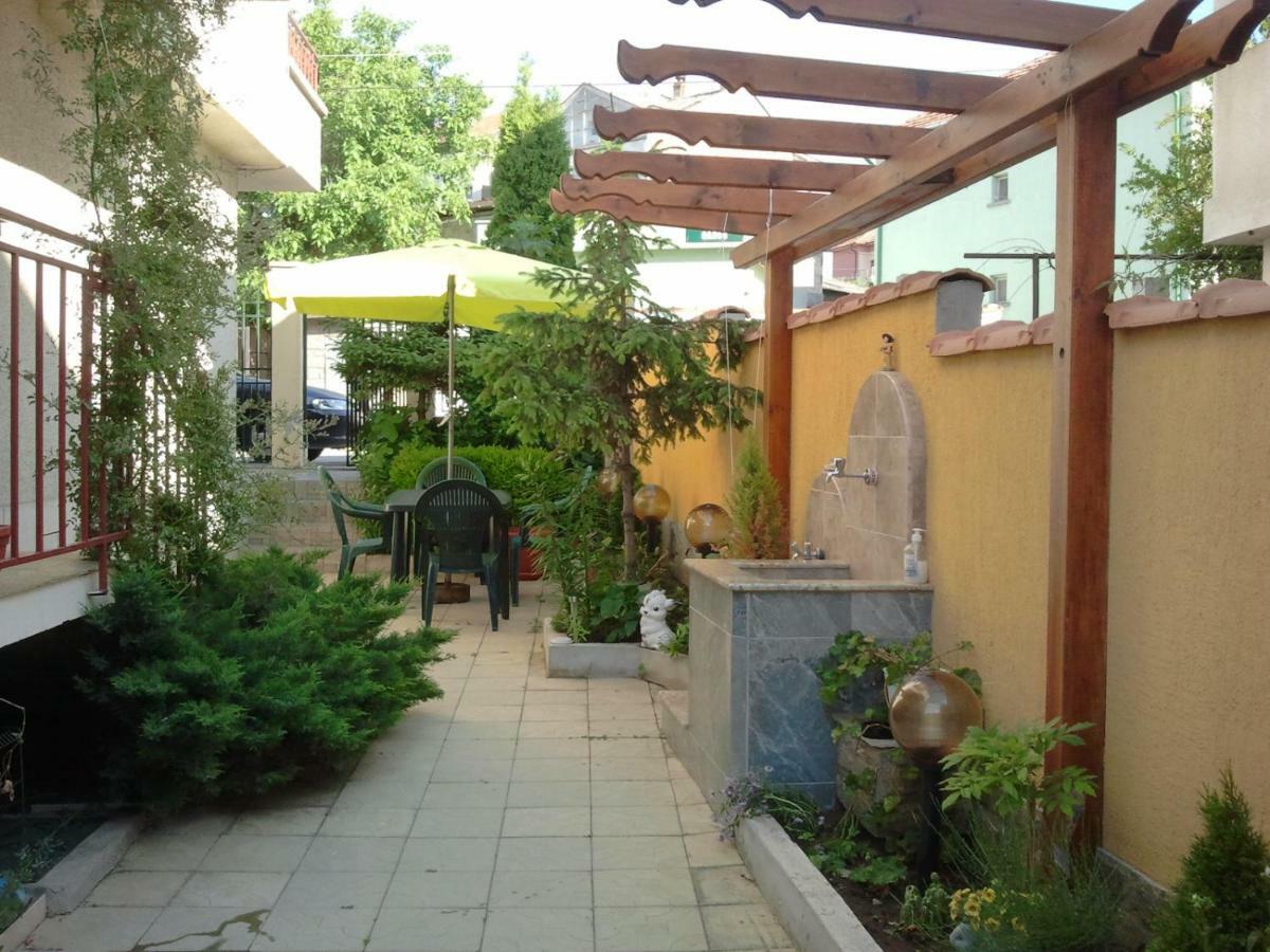 Vila Riviera Tschernomorez Exterior foto